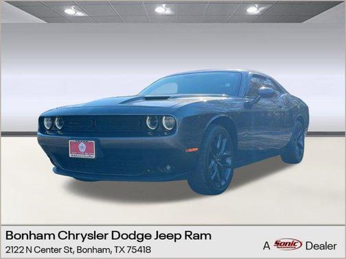 2021 Dodge Challenger SXT