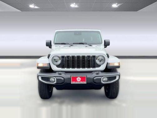 2025 Jeep Gladiator Sport S