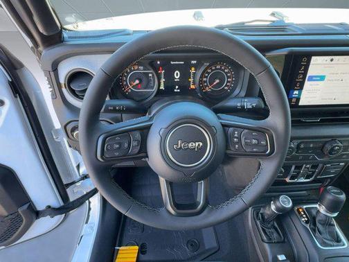 2025 Jeep Gladiator Sport S