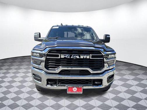 2025 RAM 3500 Tradesman Crew Cab 4x4 8' Box