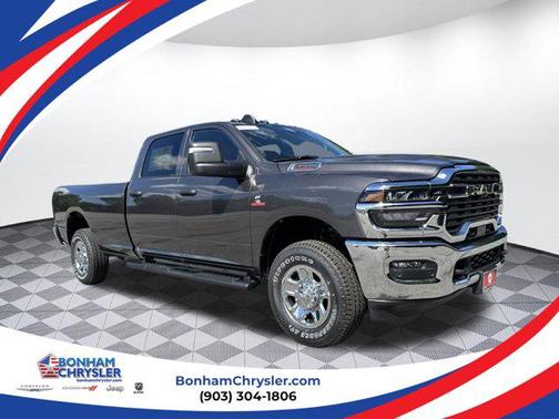 2025 RAM 3500 Tradesman Crew Cab 4x4 8' Box