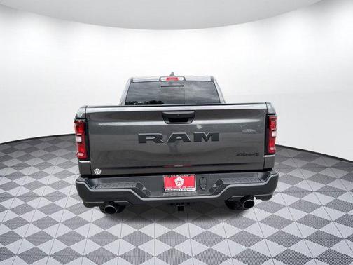 2025 RAM 1500 Warlock Crew Cab 4x4 5'7' Box