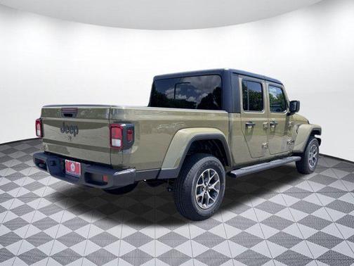 2025 Jeep Gladiator Sport S