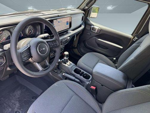 2025 Jeep Gladiator Sport S