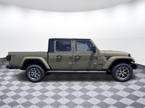 2025 Jeep Gladiator Sport S