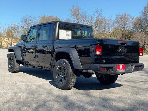 2026 Jeep Gladiator Sport