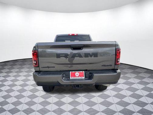 2025 RAM 2500 Lone Star Crew Cab 4x4 6'4' Box