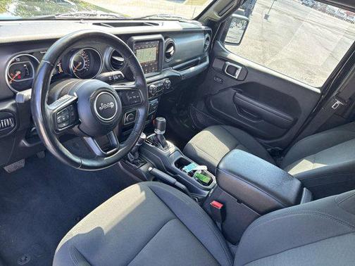 2022 Jeep Gladiator Willys 4x4