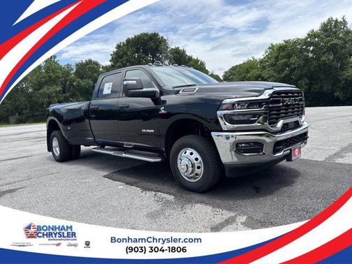 2025 RAM 3500 Lone Star Crew Cab 4x4 8' Box