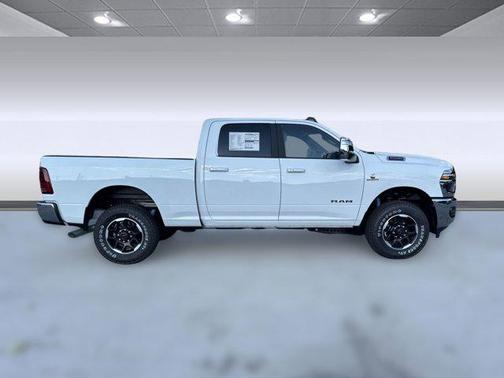 2025 RAM 2500 Laramie Crew Cab 4x4 6'4' Box