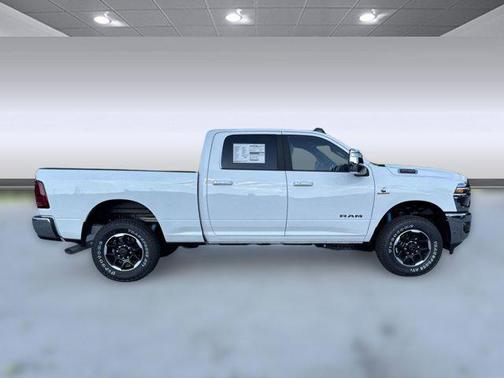 2025 RAM 2500 Laramie Crew Cab 4x4 6'4' Box