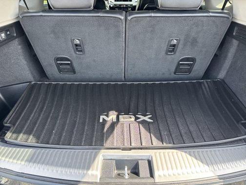 2022 Acura MDX Advance Package