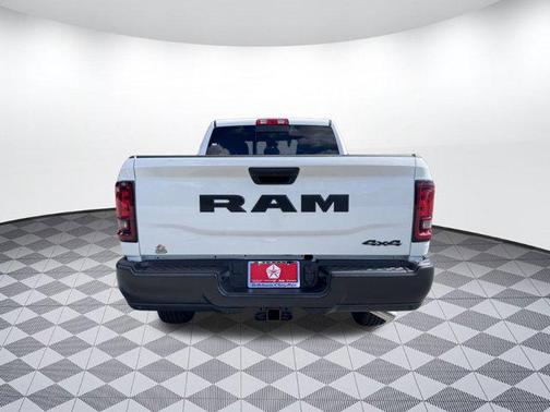 2025 RAM 2500 Tradesman Crew Cab 4x4 6'4' Box