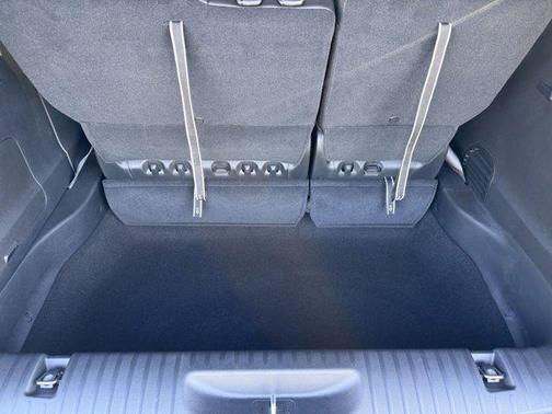 2024 Chrysler Pacifica Hybrid S Appearance Pkg