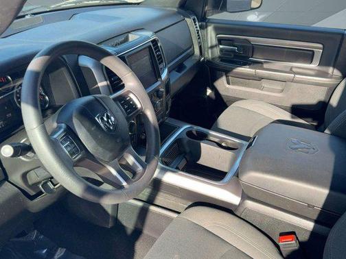 2023 RAM 1500 Classic Warlock Crew Cab 4x4 5'7' Box