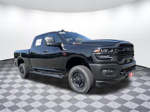 2025 RAM 2500 Tradesman Crew Cab 4x4 6'4' Box