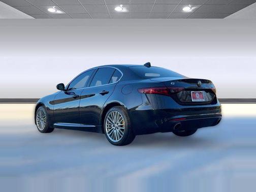 2018 Alfa Romeo Giulia Ti Lusso