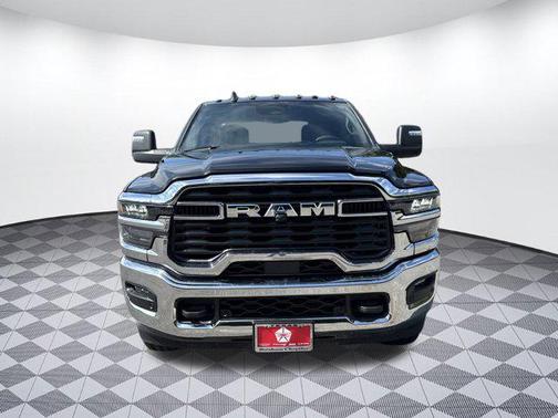 2025 RAM 2500 Lone Star Crew Cab 4x4 6'4' Box