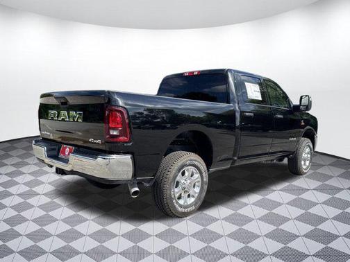 2025 RAM 2500 Lone Star Crew Cab 4x4 6'4' Box
