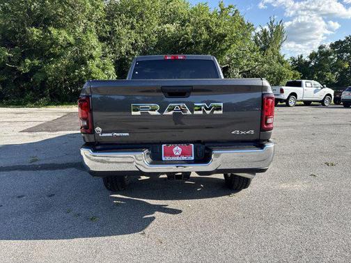 2025 RAM 2500 Lone Star Crew Cab 4x4 6'4' Box
