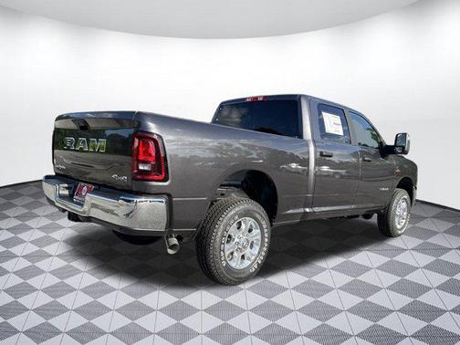 2025 RAM 2500 Lone Star Crew Cab 4x4 6'4' Box
