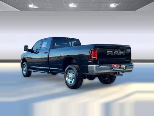 2026 RAM 3500 Tradesman Crew Cab 4x4 8' Box