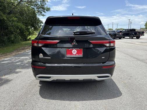 2022 Mitsubishi Outlander SE 2.5 2WD