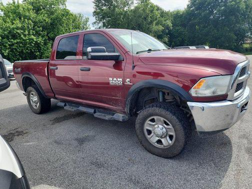 2018 RAM 2500 Tradesman Crew Cab 4x4 6'4' Box