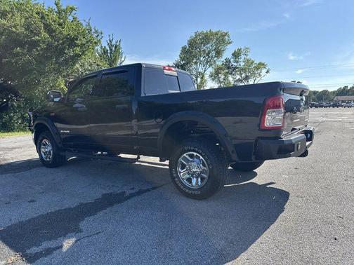2021 RAM 2500 Tradesman Crew Cab 4x4 6'4' Box