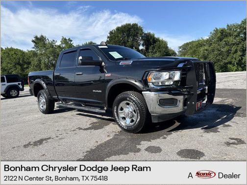 2021 RAM 2500 Tradesman Crew Cab 4x4 6'4' Box