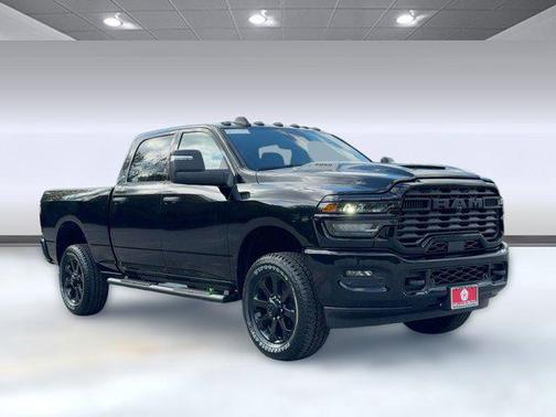 2026 RAM 2500 Tradesman Crew Cab 4x4 6'4' Box