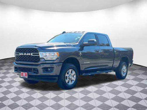 2022 RAM 2500 Big Horn Crew Cab 4x4 6'4' Box