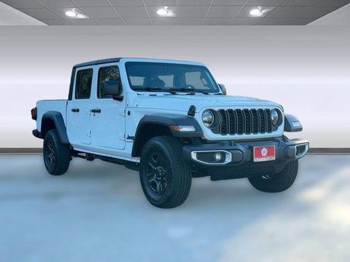 2026 Jeep Gladiator Sport