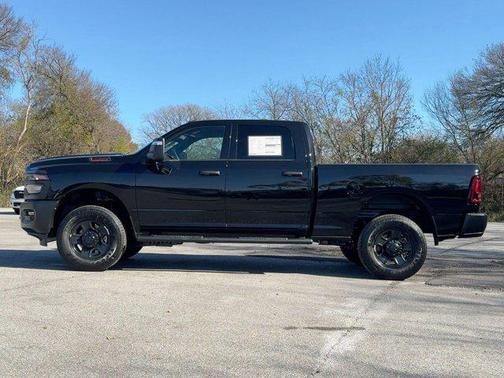 2026 RAM 2500 Tradesman Crew Cab 4x4 6'4' Box