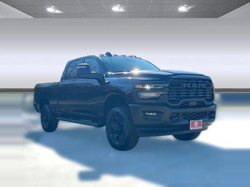 2026 RAM 2500 Tradesman Crew Cab 4x4 6'4' Box
