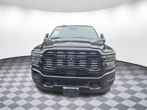 2025 RAM 2500 Big Horn Crew Cab 4x4 6'4' Box