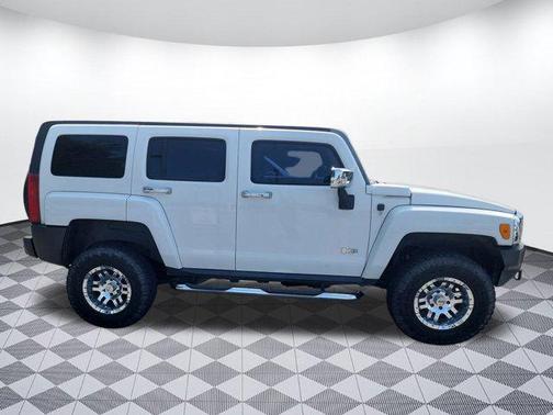 2007 Hummer H3 Base