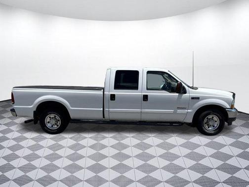 2004 Ford F-350 XLT Crew Cab Super Duty