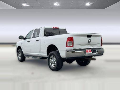 2021 RAM 2500 Tradesman Crew Cab 4x4 6'4' Box