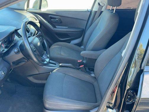 2021 Chevrolet Trax LS