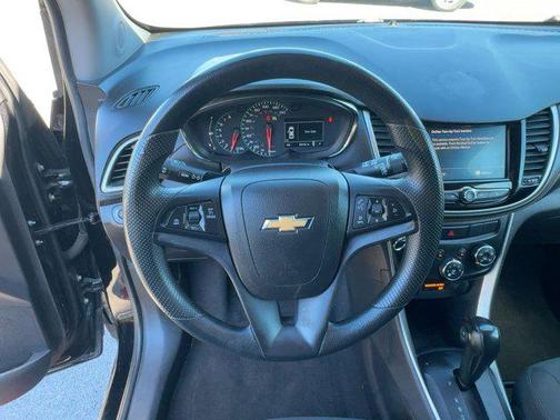 2021 Chevrolet Trax LS