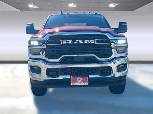 2026 RAM 2500 Tradesman Crew Cab 4x4 6'4' Box