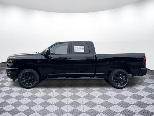 2025 RAM 2500 Lone Star Crew Cab 4x4 6'4' Box