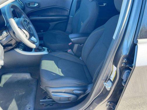 2021 Jeep Compass Sport