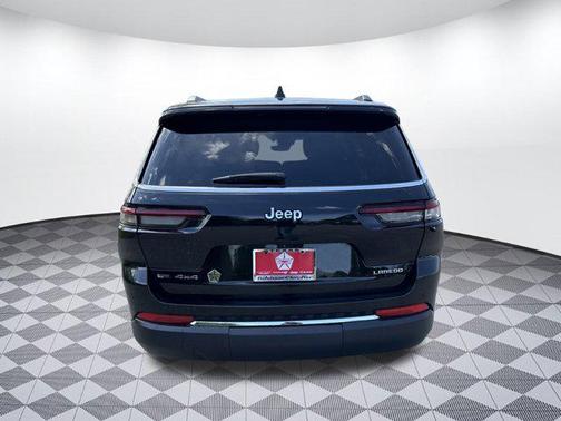 2022 Jeep Grand Cherokee L Laredo
