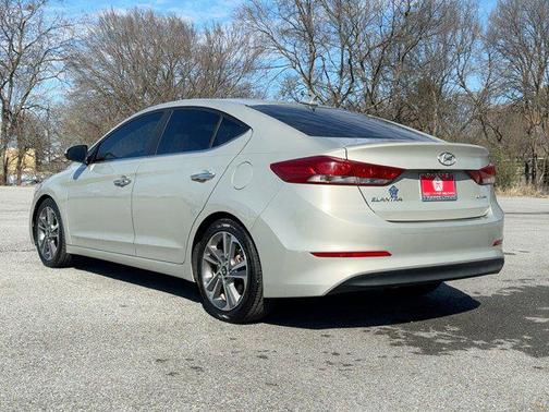 2017 Hyundai ELANTRA Limited