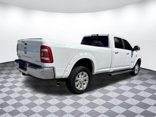 2019 RAM 2500 Laramie Crew Cab 4x4 8' Box