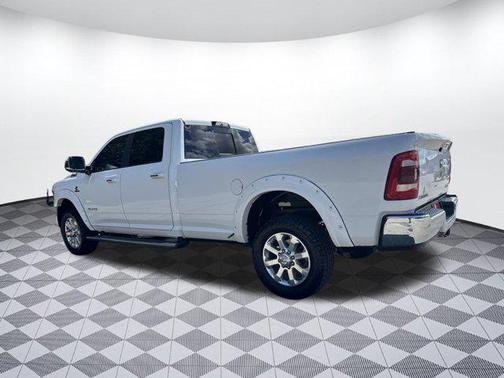 2019 RAM 2500 Laramie Crew Cab 4x4 8' Box