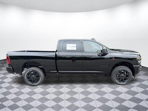 2025 RAM 2500 Lone Star Crew Cab 4x4 6'4' Box