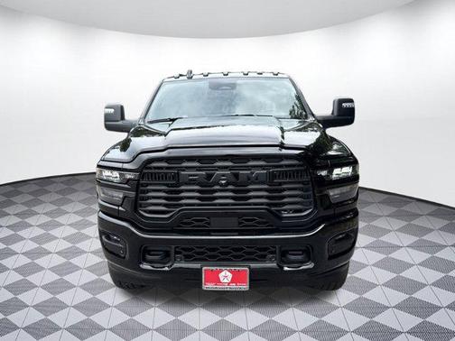2025 RAM 2500 Lone Star Crew Cab 4x4 6'4' Box